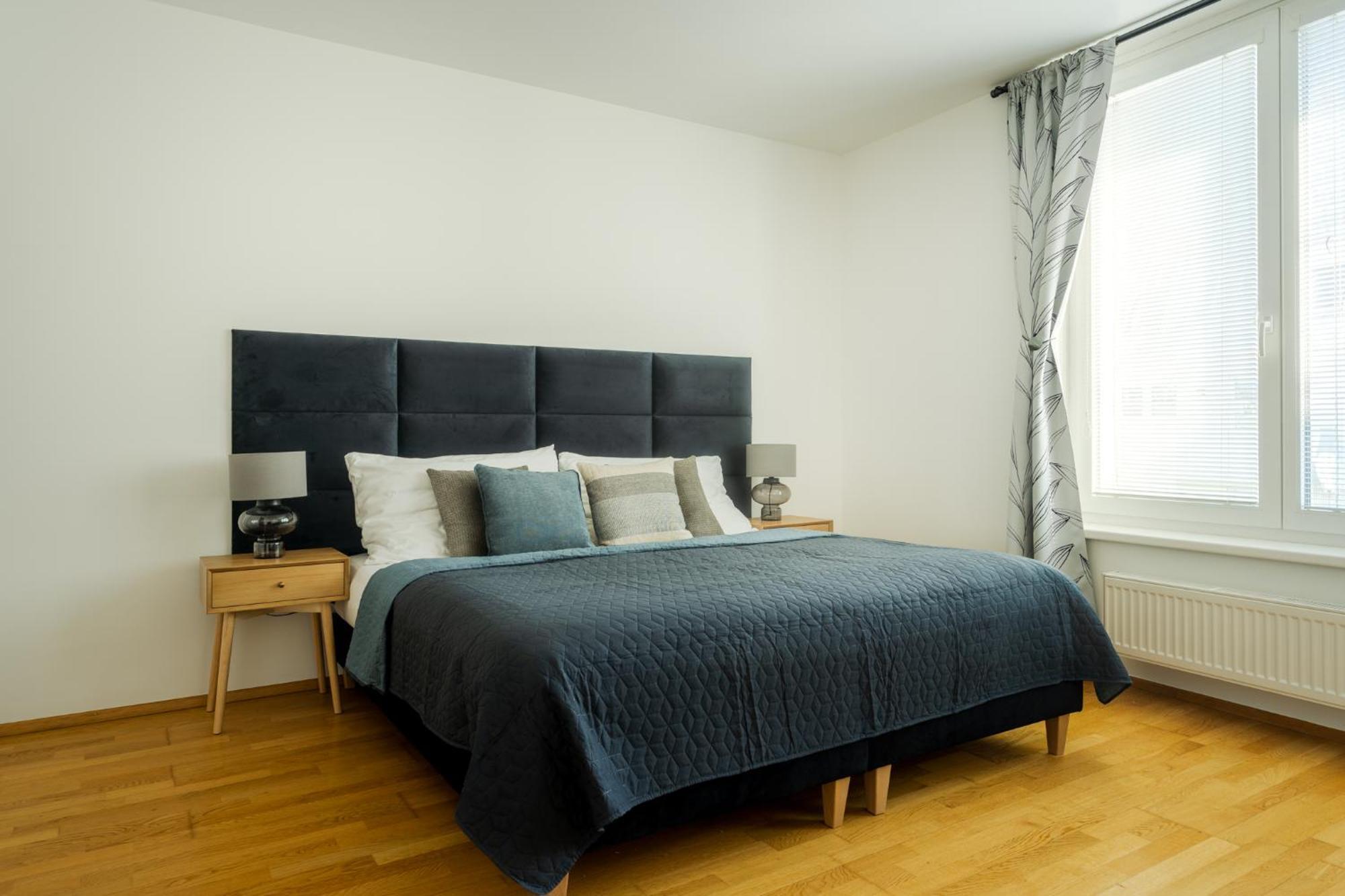 Business & Family Ambiente Apartments Bratislava Exterior foto