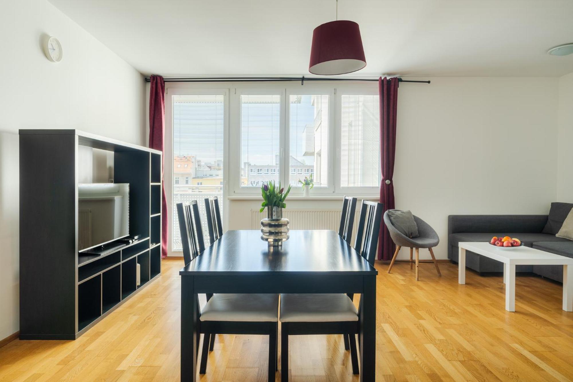 Business & Family Ambiente Apartments Bratislava Exterior foto