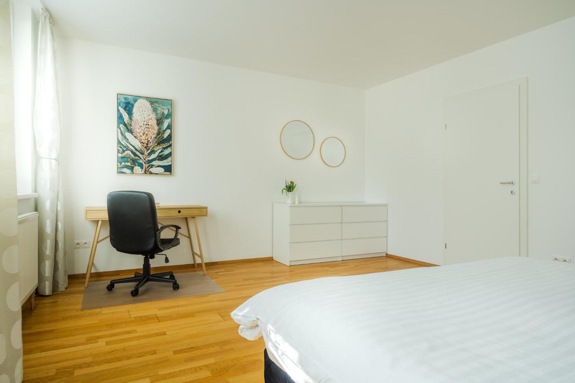 Business & Family Ambiente Apartments Bratislava Exterior foto